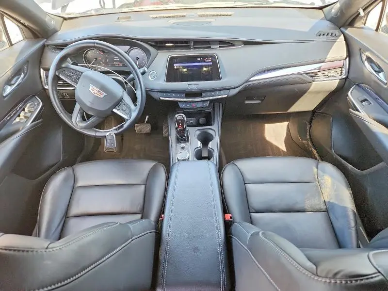 2023 CADILLAC XT4 LUXURY  