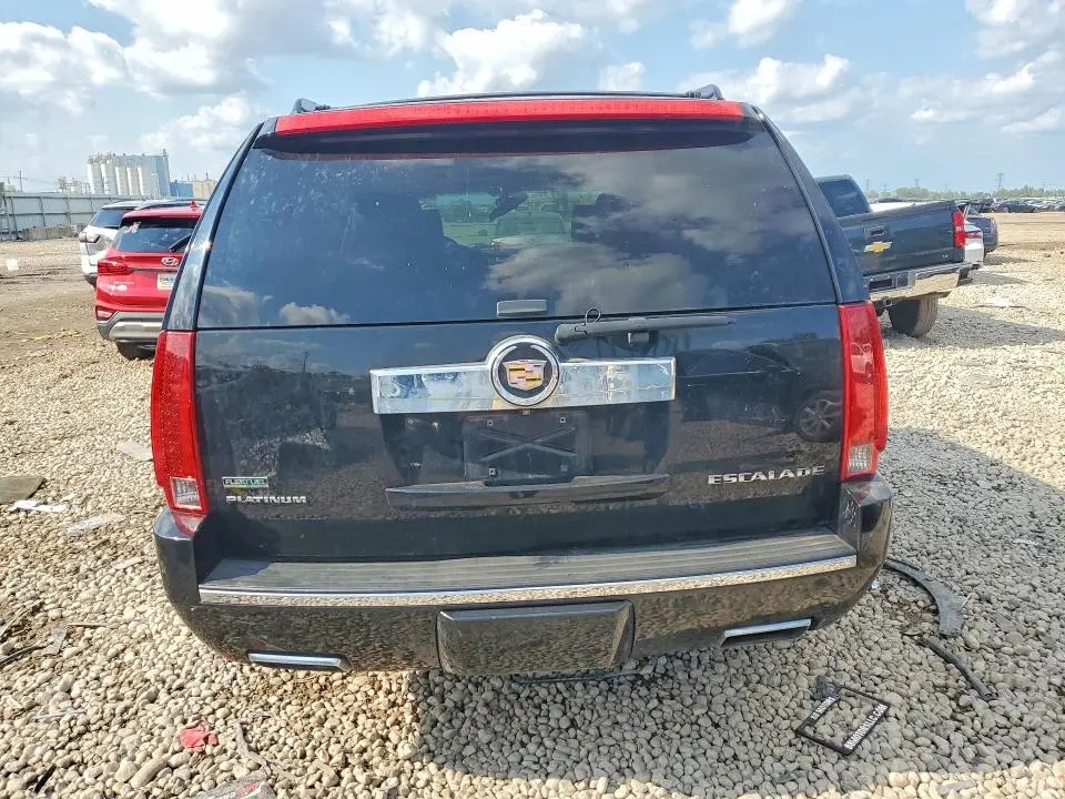 2012 CADILLAC ESCALADE PLATINUM  