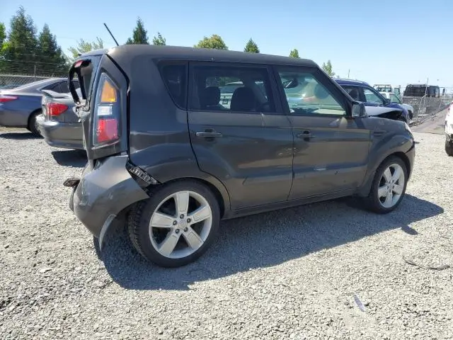 2011 KIA SOUL +  