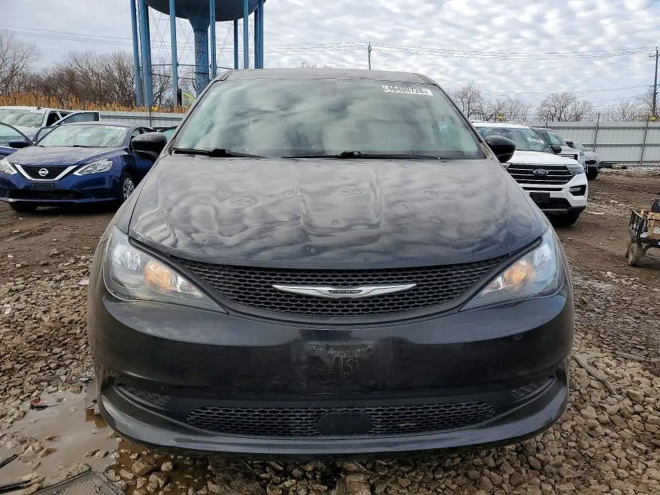 2022 CHRYSLER VOYAGER LX  