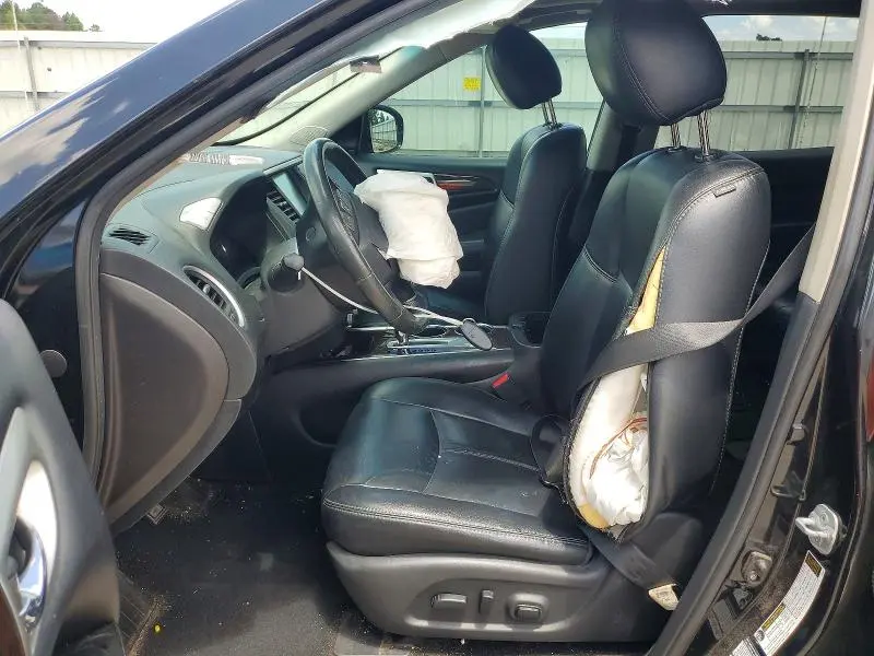 2015 NISSAN PATHFINDER SL  