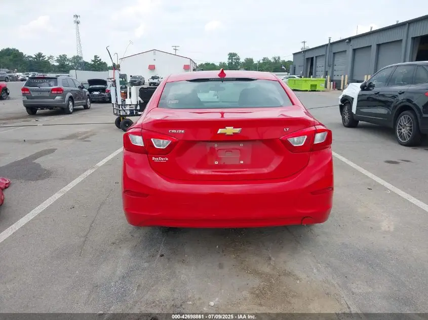2017 CHEVROLET CRUZE LT AUTO