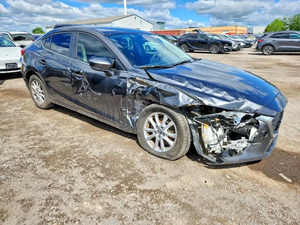 2017 MAZDA 3 TOURING  