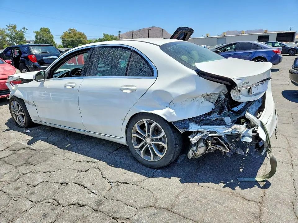 2015 MERCEDES-BENZ C 300  