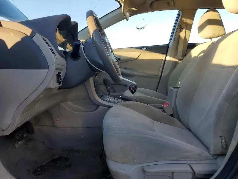 2010 TOYOTA COROLLA BASE  