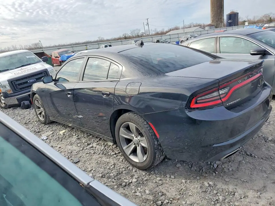 2016 DODGE CHARGER SXT  