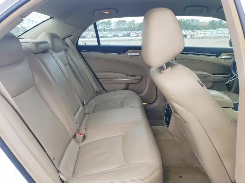 2012 CHRYSLER 300 LIMITED  