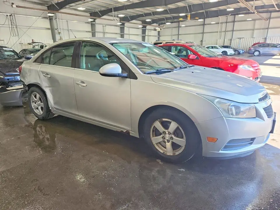 2012 CHEVROLET CRUZE LT  