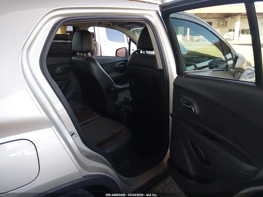 2016 CHEVROLET TRAX LT
