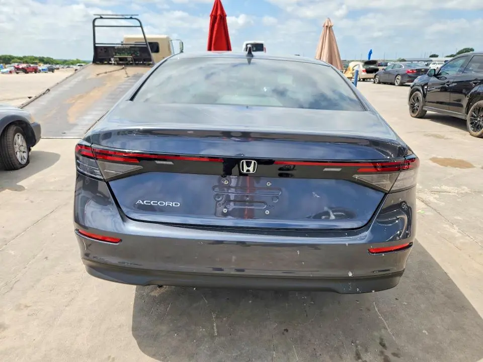 2023 HONDA ACCORD EX  