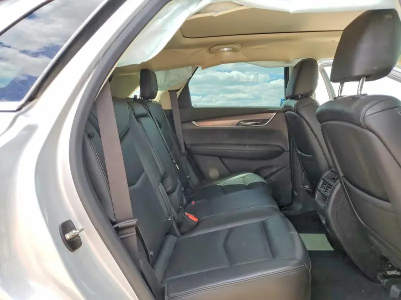 2019 CADILLAC XT5 LUXURY  