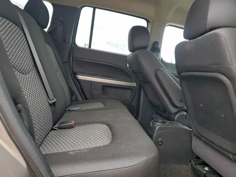 2011 CHEVROLET HHR LT  