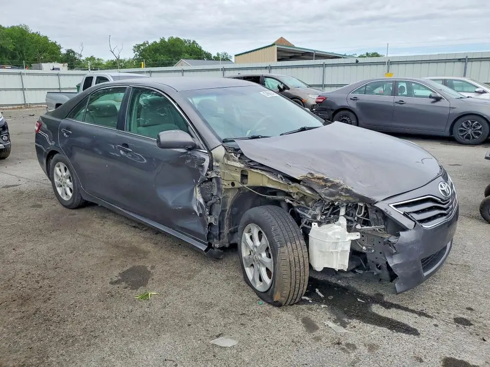 2010 TOYOTA CAMRY LE  