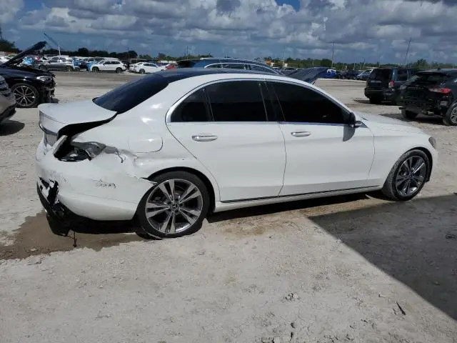 2017 MERCEDES-BENZ C 300  