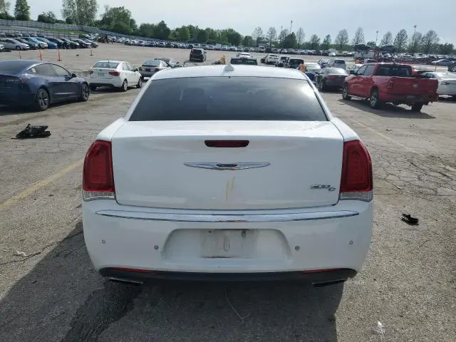 2017 CHRYSLER 300C   