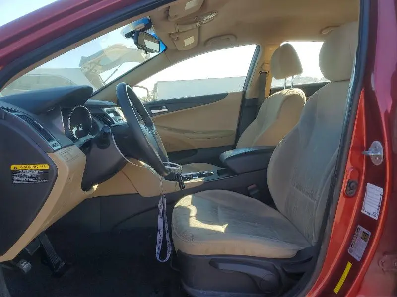 2013 HYUNDAI SONATA GLS  