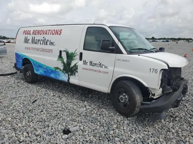 2017 GMC SAVANA G2500  