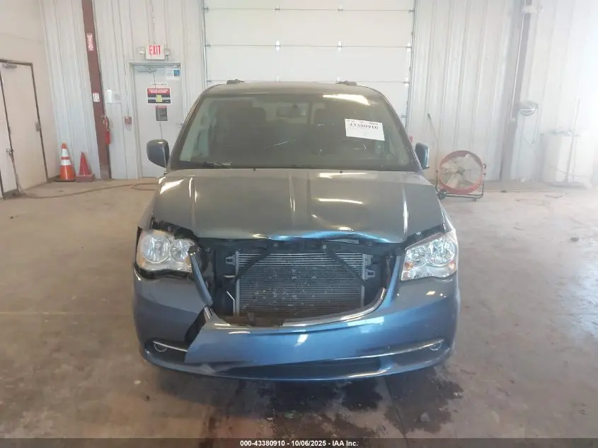 2012 CHRYSLER TOWN & COUNTRY TOURING