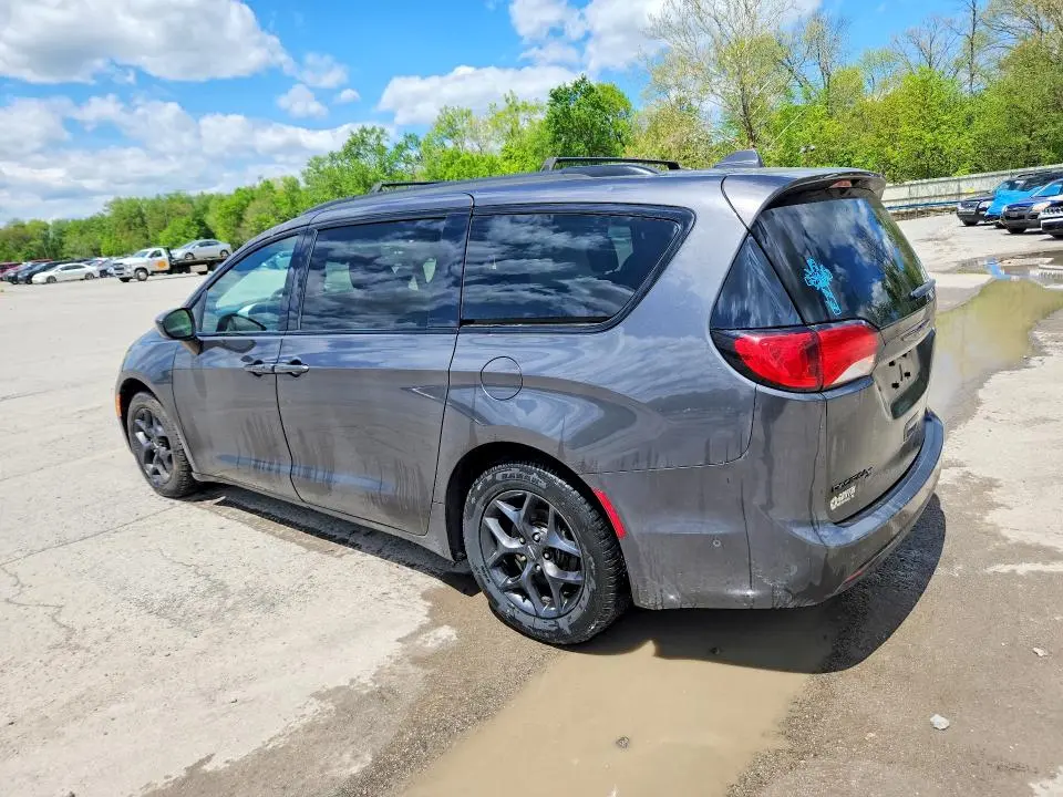 2018 CHRYSLER PACIFICA TOURING L  