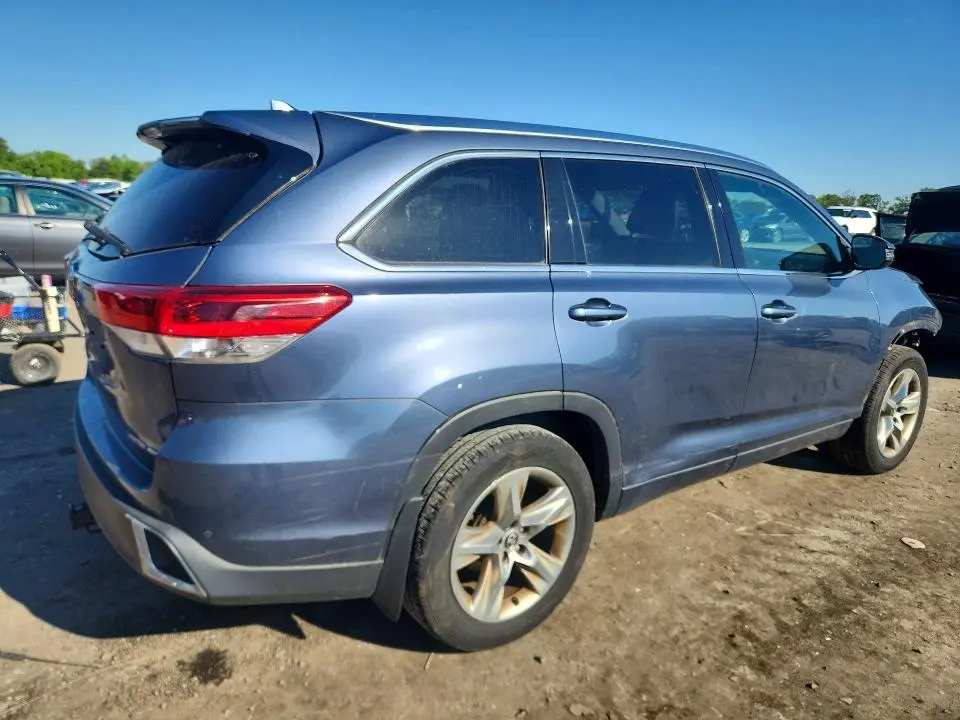 2017 TOYOTA HIGHLANDER LIMITED  