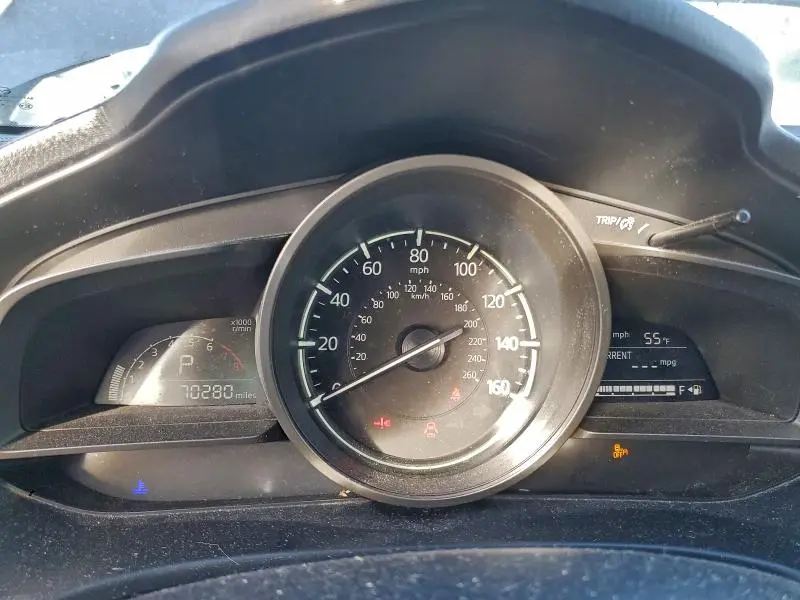 2018 MAZDA 3 TOURING  