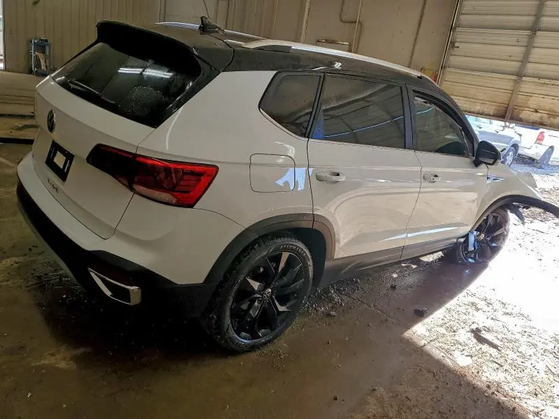 2023 VOLKSWAGEN TAOS SE  