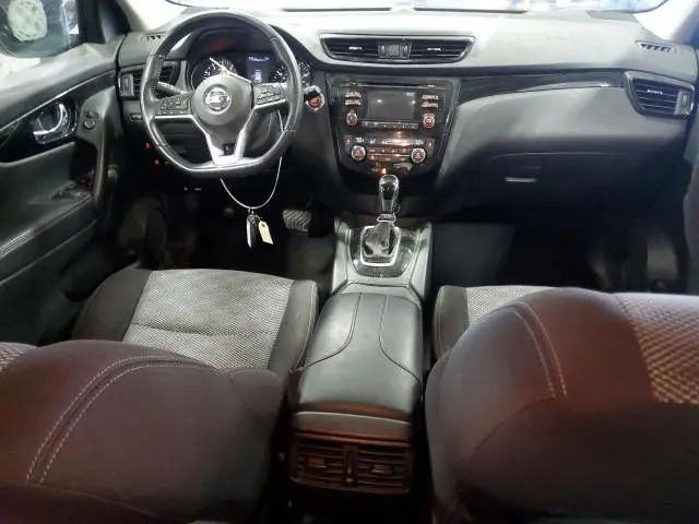 2017 NISSAN ROGUE SPORT S  