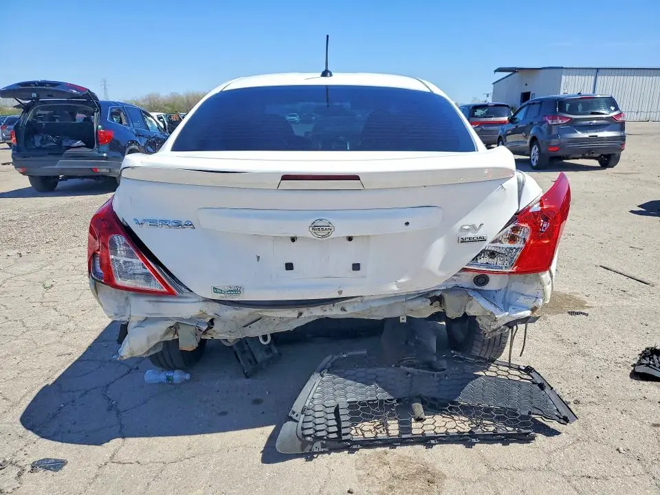2017 NISSAN VERSA 1.6 S  