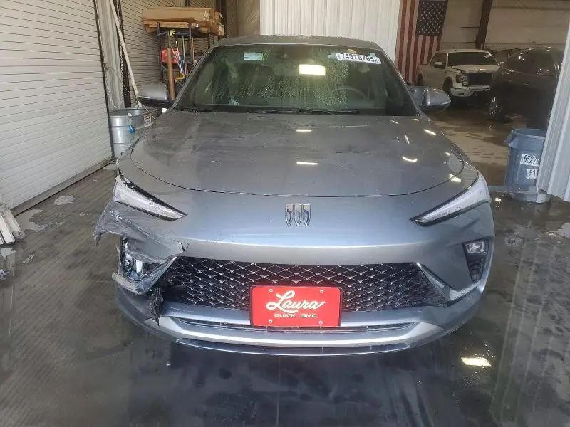 2025 BUICK ENVISTA AVENIR  