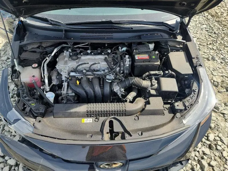 2021 TOYOTA COROLLA XLE  