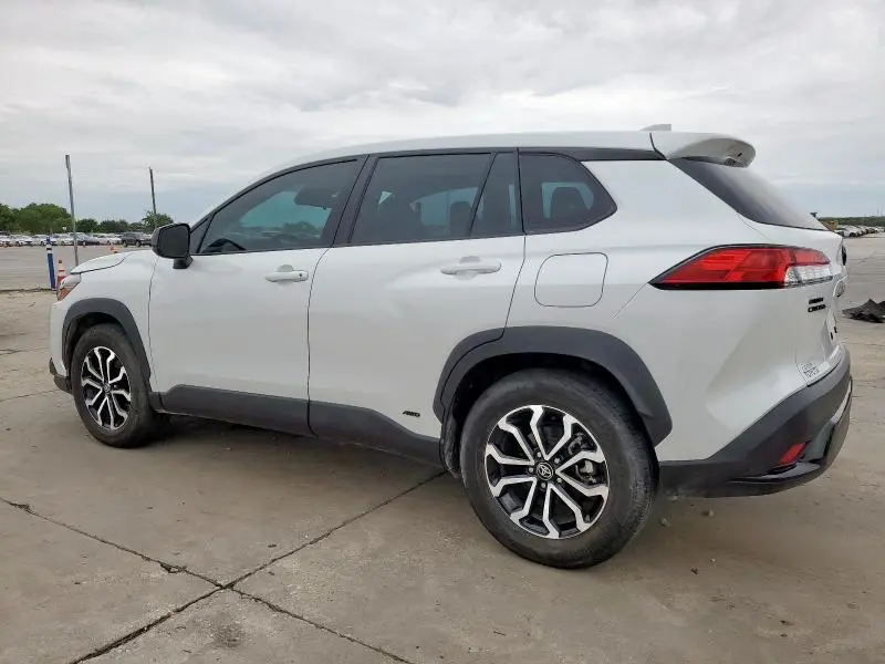 2023 TOYOTA COROLLA CROSS LE  