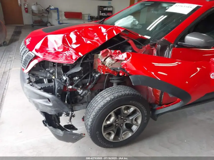 2019 JEEP CHEROKEE TRAILHAWK ELITE 4X4
