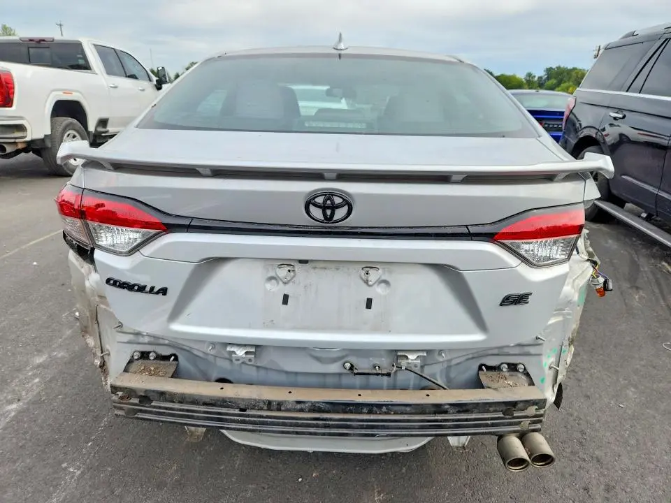 2023 TOYOTA COROLLA SE  