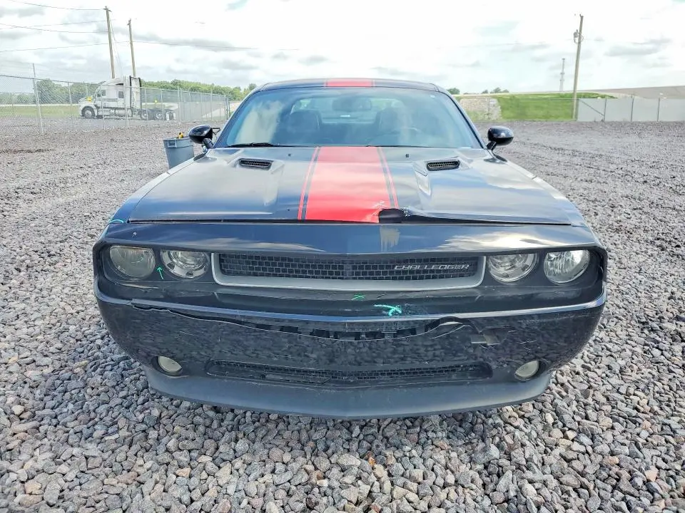 2014 DODGE CHALLENGER SXT  