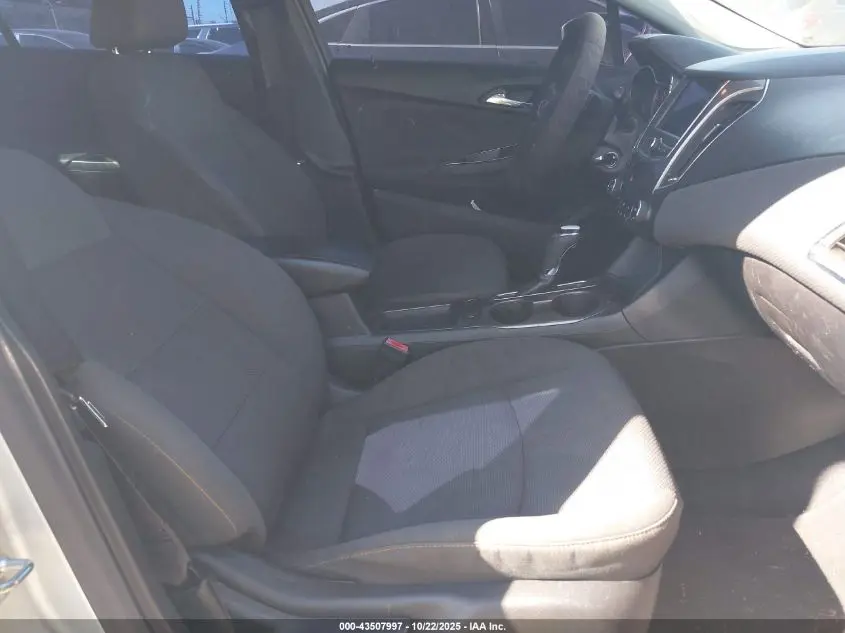 2019 CHEVROLET CRUZE LS