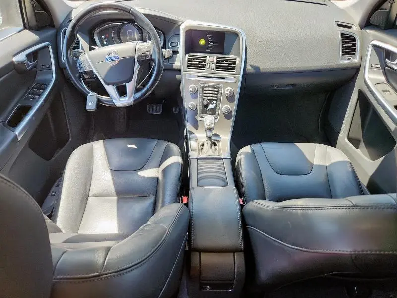 2015 VOLVO XC60 T6 PREMIER  
