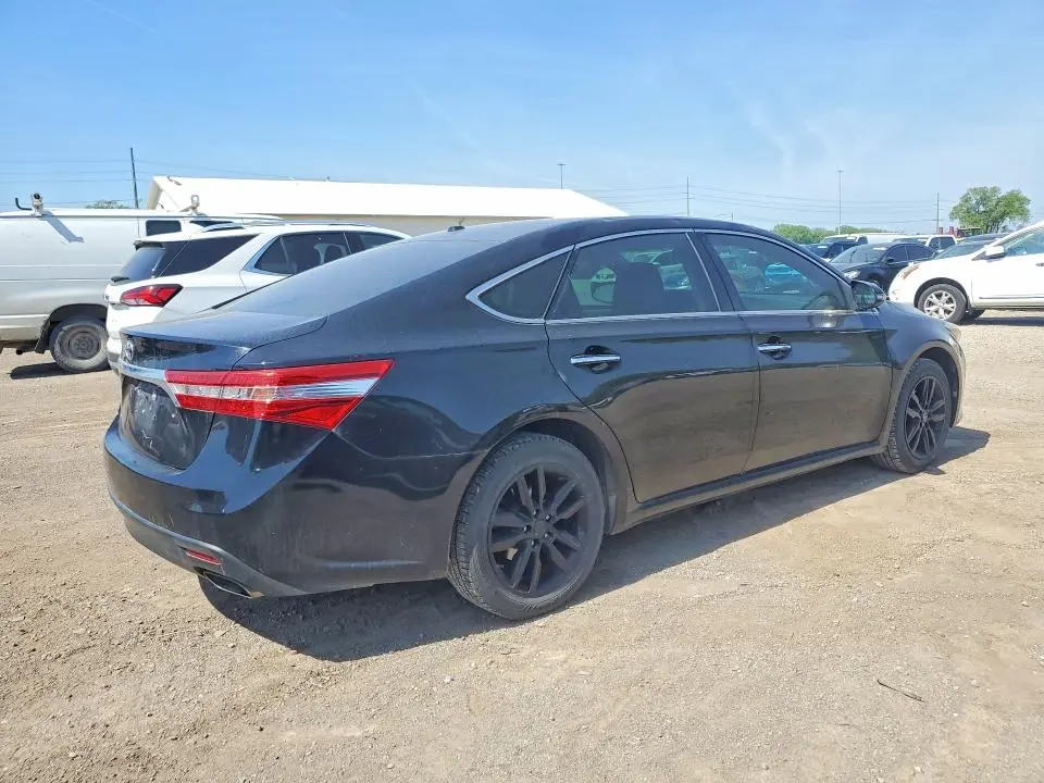 2015 TOYOTA AVALON XLE  