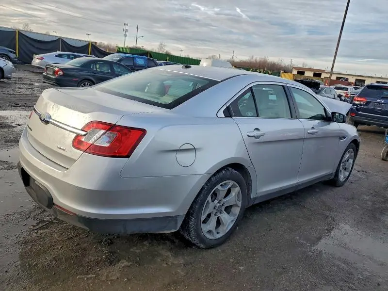 2012 FORD TAURUS SEL  
