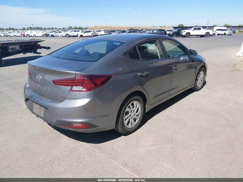2019 HYUNDAI ELANTRA SE