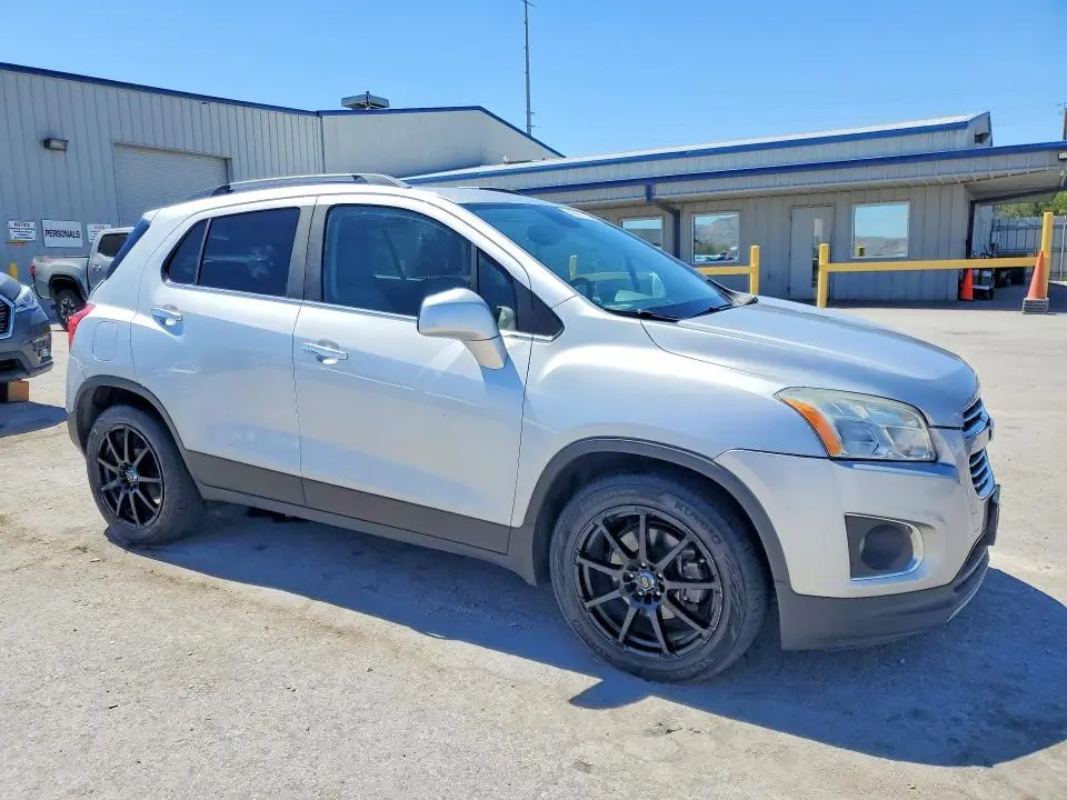 2015 CHEVROLET TRAX LTZ  