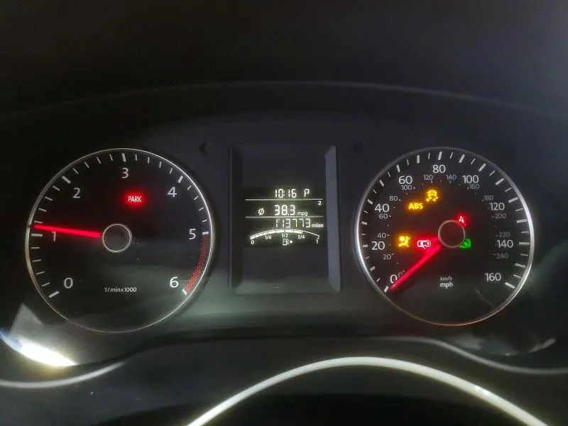 2013 VOLKSWAGEN JETTA TDI  