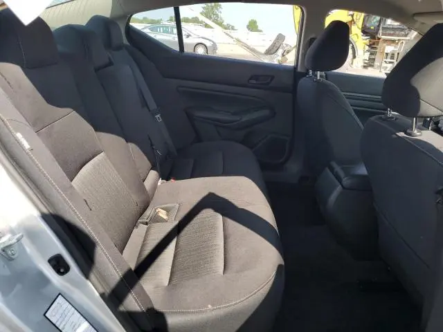 2024 NISSAN ALTIMA SV  