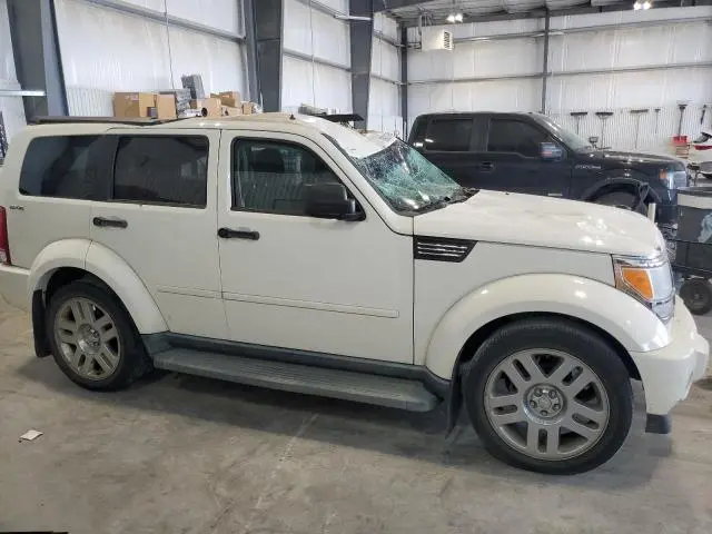 2010 DODGE NITRO SE  