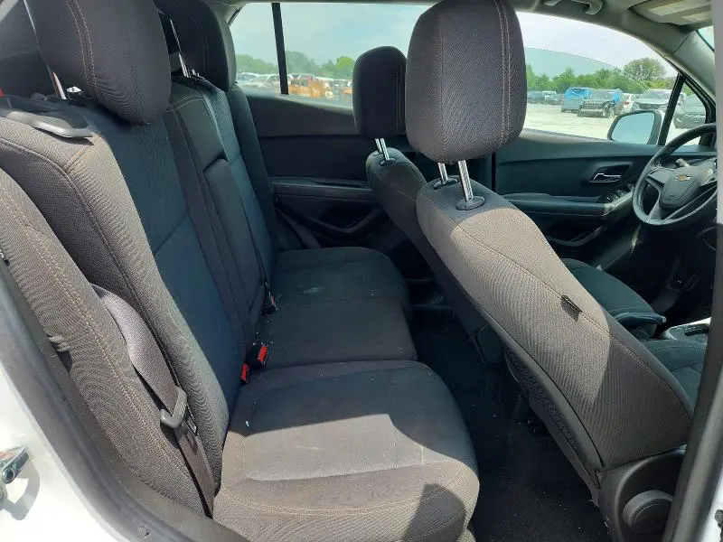 2018 CHEVROLET TRAX LS  