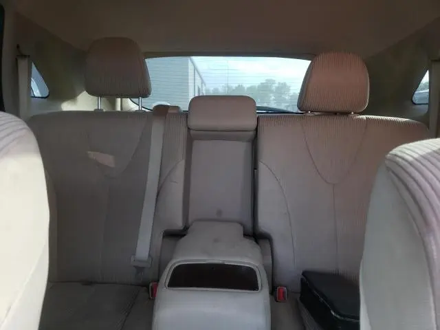 2013 TOYOTA VENZA LE  