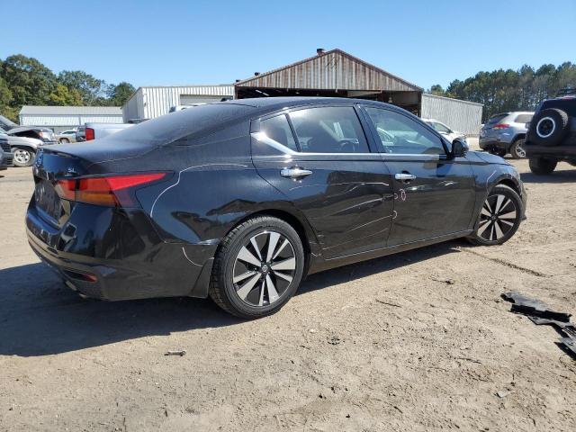 2019 NISSAN ALTIMA SL