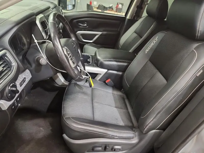2018 NISSAN TITAN PRO-4X  
