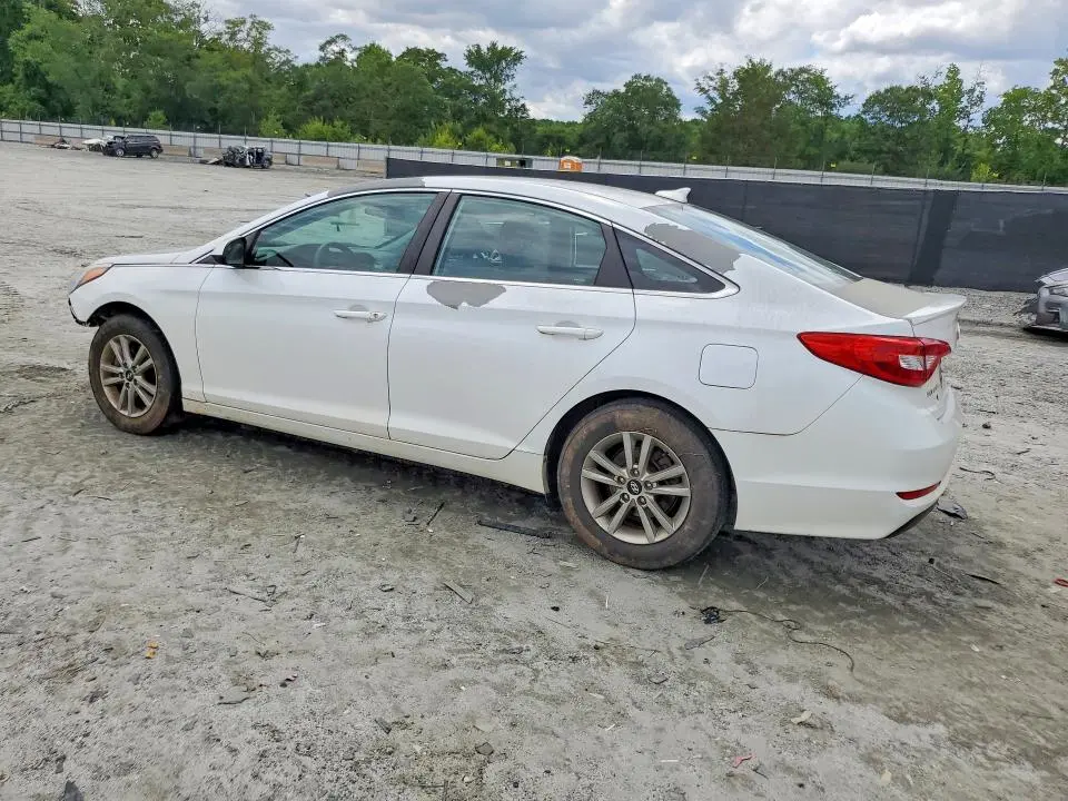 2017 HYUNDAI SONATA SE  