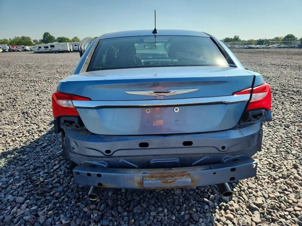 2011 CHRYSLER 200 LIMITED  