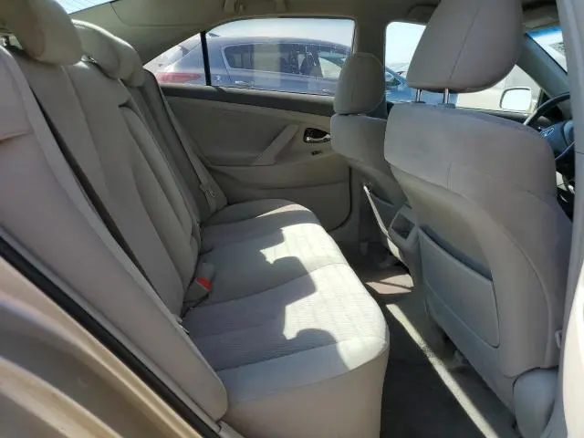 2011 TOYOTA CAMRY BASE  